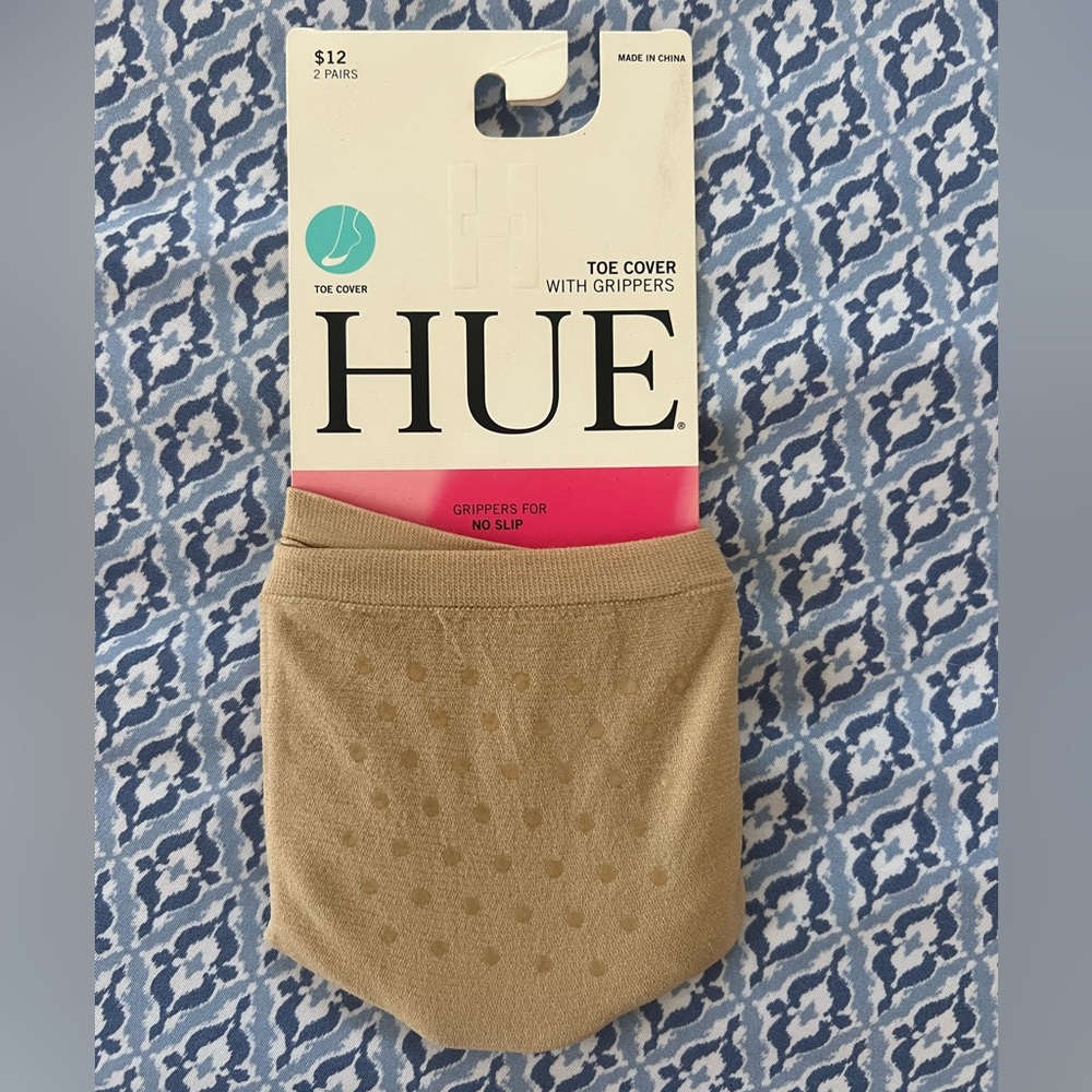 Hue Toe Cover with Grippers Half Socks for Loafer and Heels